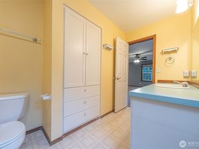 7919 NE Sunnywoods Lane, Kingston WA 98346