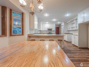 7919 NE Sunnywoods Lane, Kingston WA 98346