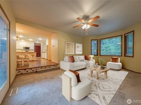 7919 NE Sunnywoods Lane, Kingston WA 98346