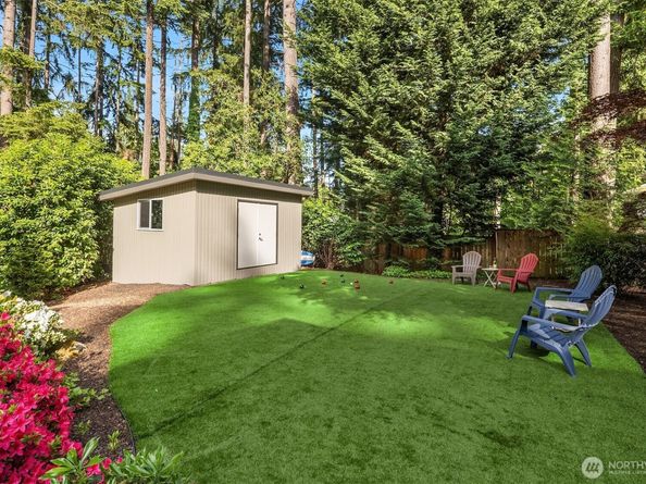 10250 SE 21st Street, Bellevue WA 98004