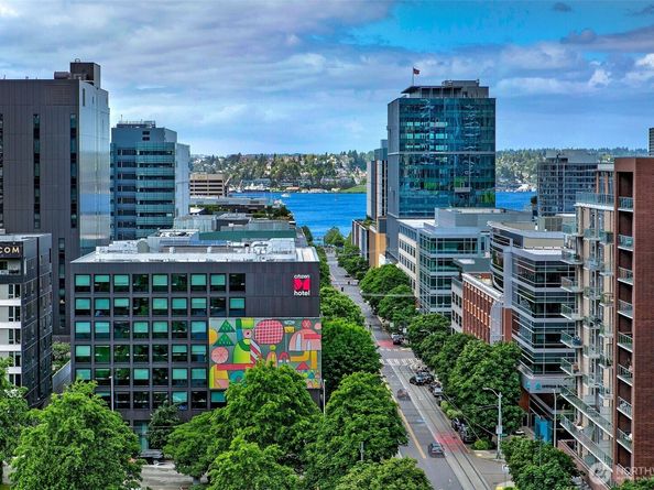 820 Blanchard Street 1504, Seattle WA 98121