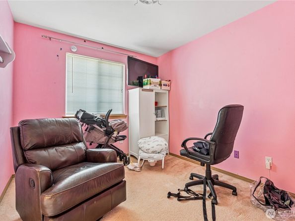 5620 seahurst Avenue, Everett WA 98203