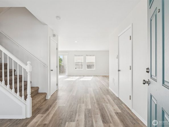 33214 44th Avenue S, Federal Way WA 98001