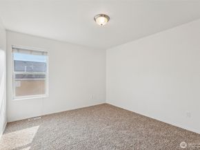 33214 44th Avenue S, Federal Way WA 98001