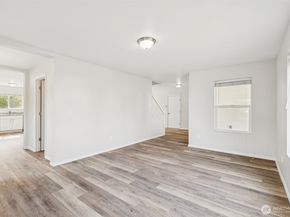 33214 44th Avenue S, Federal Way WA 98001