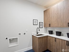 14 158th Place NE, Bellevue WA 98008