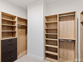 14 158th Place NE, Bellevue WA 98008