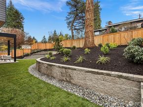14 158th Place NE, Bellevue WA 98008