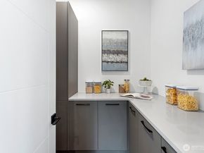 14 158th Place NE, Bellevue WA 98008