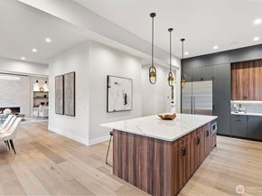 14 158th Place NE, Bellevue WA 98008