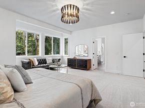 14 158th Place NE, Bellevue WA 98008