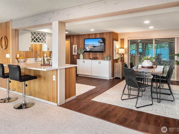 9654 Rainier Avenue S, Seattle WA 98118