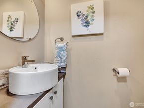 13896 NE 66th Street 586, Redmond WA 98052