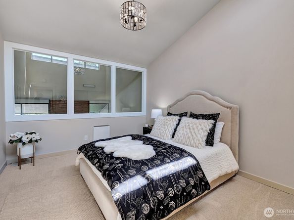 13896 NE 66th Street 586, Redmond WA 98052