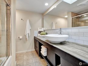 13896 NE 66th Street 586, Redmond WA 98052