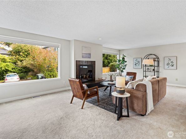 523 Maple Street 103, Edmonds WA 98020