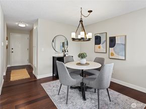 523 Maple Street 103, Edmonds WA 98020