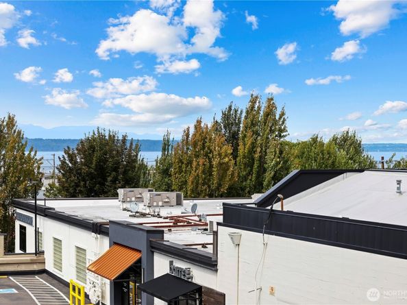 523 Maple Street 103, Edmonds WA 98020