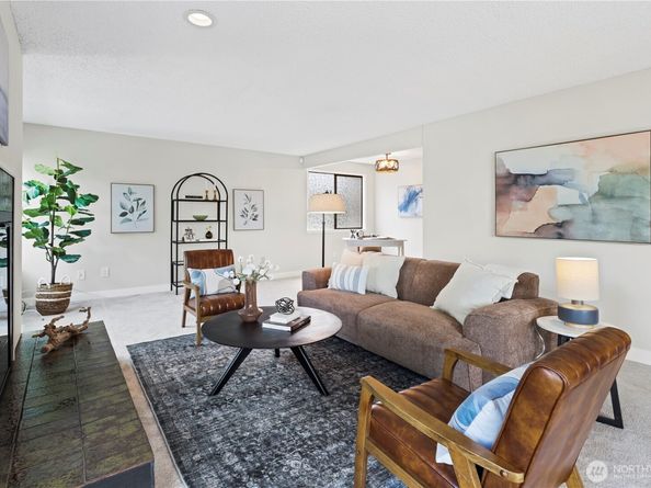523 Maple Street 103, Edmonds WA 98020