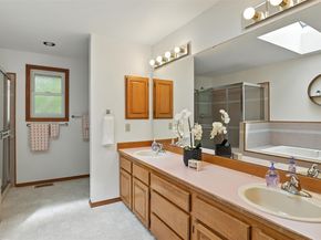 20024 100th Avenue SE, Kent WA 98031