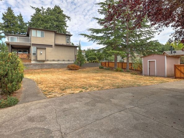 20024 100th Avenue SE, Kent WA 98031