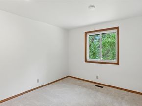 20024 100th Avenue SE, Kent WA 98031