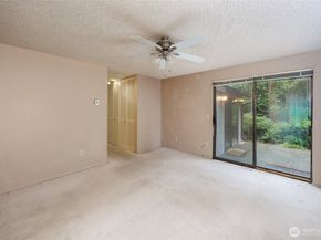 4039 145th Avenue NE, Bellevue WA 98007