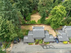 4039 145th Avenue NE, Bellevue WA 98007