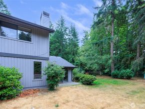4039 145th Avenue NE, Bellevue WA 98007
