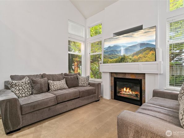 4608 NE 6th Place, Renton WA 98059