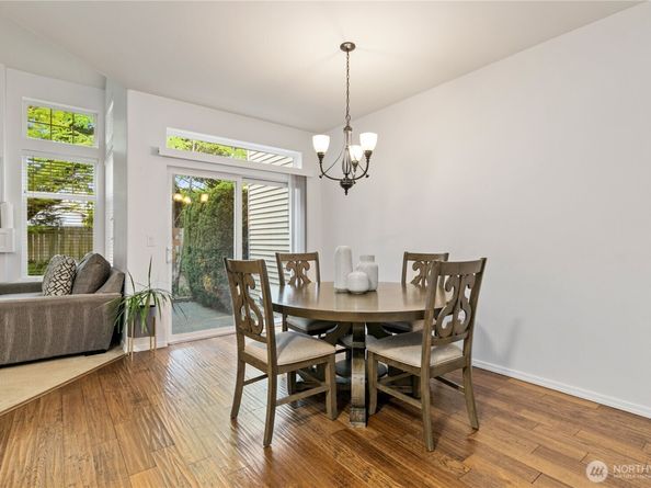 4608 NE 6th Place, Renton WA 98059