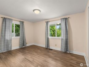 6415 190th Street SW, Lynnwood WA 98036