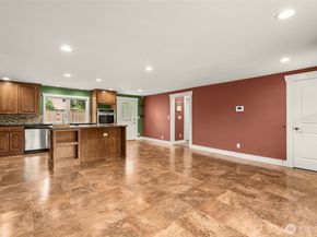 6415 190th Street SW, Lynnwood WA 98036