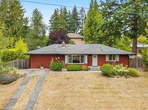 6415 190th Street SW, Lynnwood WA 98036