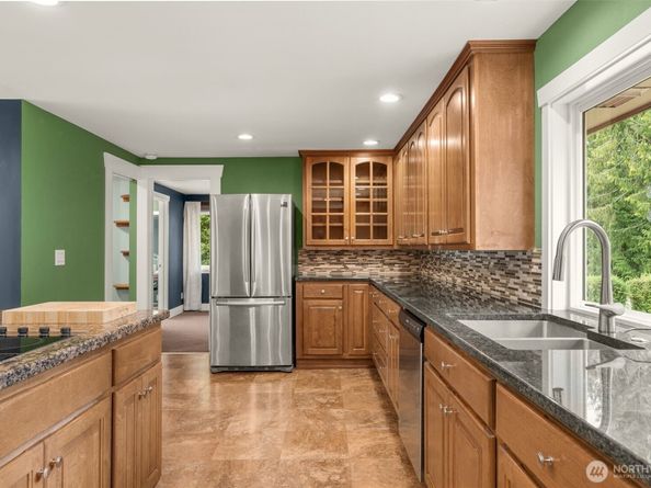 6415 190th Street SW, Lynnwood WA 98036