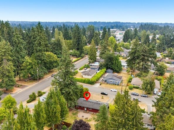 6415 190th Street SW, Lynnwood WA 98036
