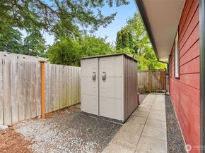 6415 190th Street SW, Lynnwood WA 98036