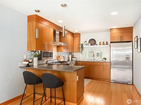 4710 37th Avenue SW B, Seattle WA 98126