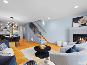 4710 37th Avenue SW B, Seattle WA 98126