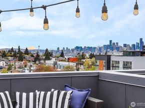 4710 37th Avenue SW B, Seattle WA 98126