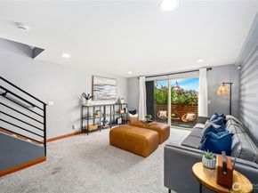 4710 37th Avenue SW B, Seattle WA 98126