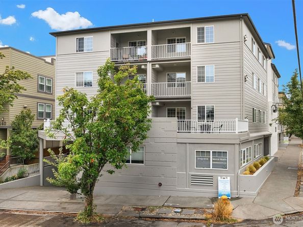 7301 5th Avenue NE 403, Seattle WA 98115