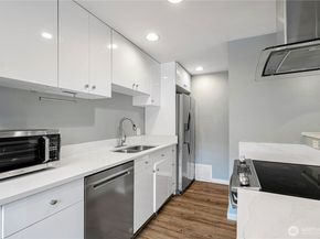 3016 & 3014 E Denny Way, Seattle WA 98122