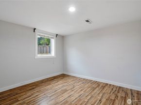3016 & 3014 E Denny Way, Seattle WA 98122