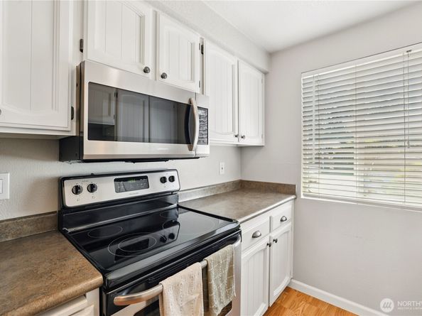 957 12th Street NE 1013, Auburn WA 98002