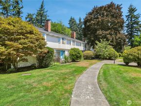 957 12th Street NE 1013, Auburn WA 98002