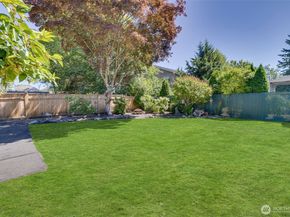 20932 3rd Avenue W, Lynnwood WA 98036