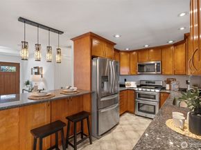 20932 3rd Avenue W, Lynnwood WA 98036