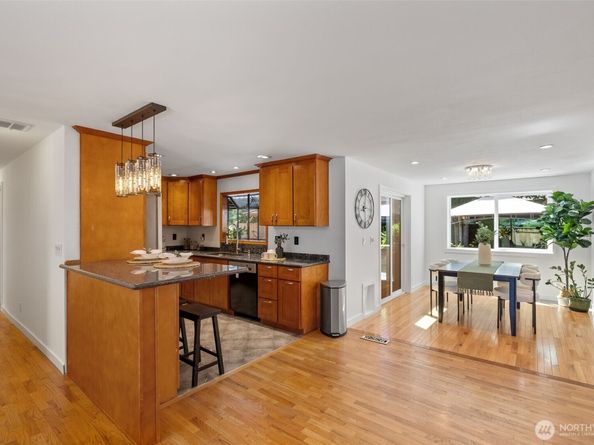 20932 3rd Avenue W, Lynnwood WA 98036