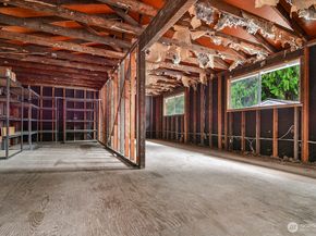 12048 10th Avenue S, Burien WA 98168